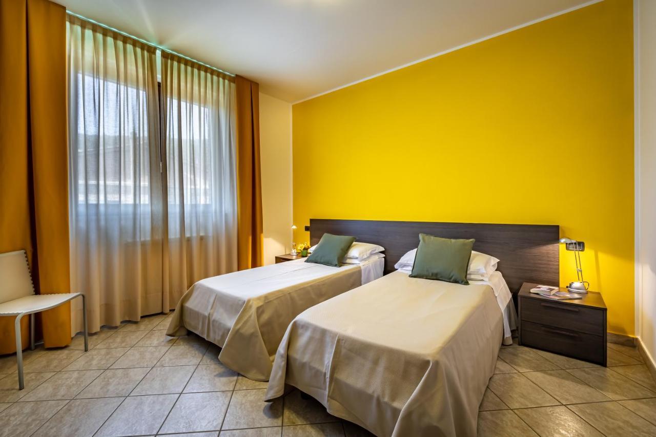 Residence Arianna Росия Экстерьер фото